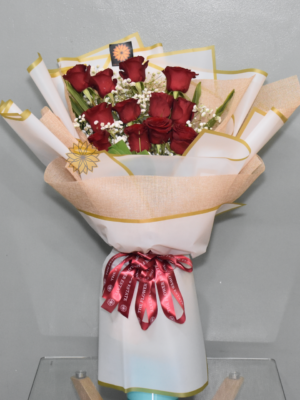 1 Dozen Colombian Roses Bouquet