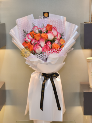 20pcs Pink and Orange Colombian Roses Bouquet