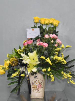 Colombian Roses, Mini Roses, and Lilies Ikebana Arrangement